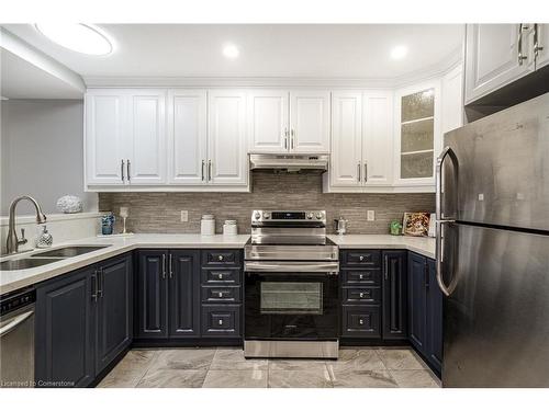 26 Cambridge Avenue, Hamilton, ON - Indoor Photo Showing Kitchen With Double Sink