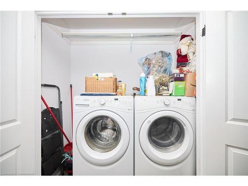 226 Woolverton Road, Grimsby, ON - Indoor Photo Showing Laundry Room