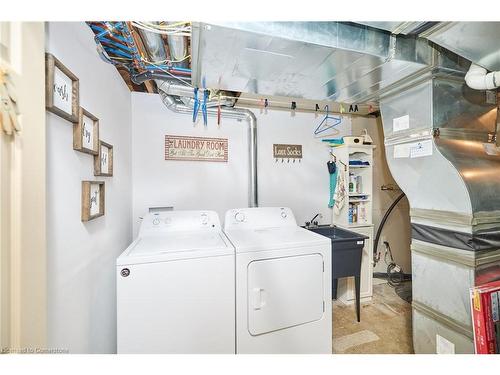 226 Woolverton Road, Grimsby, ON - Indoor Photo Showing Laundry Room