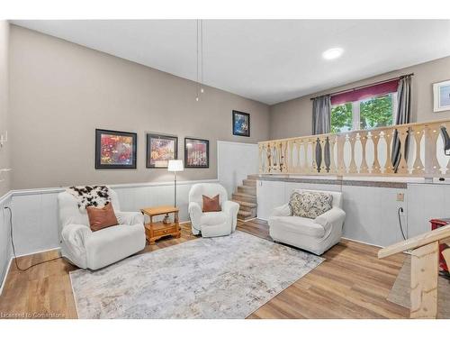 578 Millgrove Side Road, Waterdown, ON - Indoor