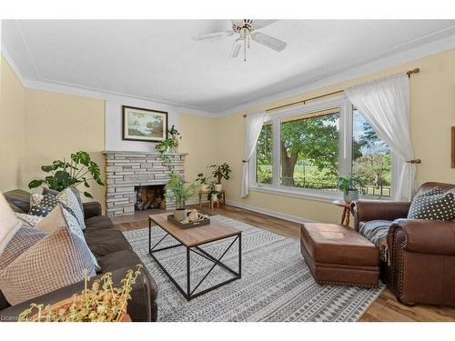 578 Millgrove Side Road, Waterdown, ON - Indoor Photo Showing Living Room With Fireplace