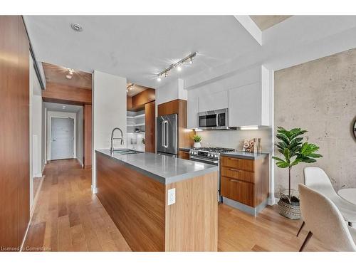 703-25 Stafford Street, Toronto, ON - Indoor Photo Showing Kitchen With Stainless Steel Kitchen With Upgraded Kitchen