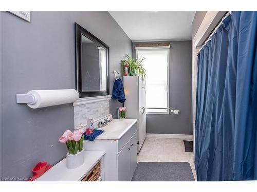 3694 #3 Highway, Haldimand, ON - Indoor Photo Showing Laundry Room