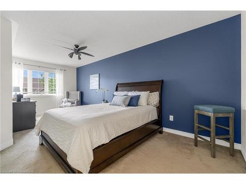 6-100 Beddoe Drive, Hamilton, ON - Indoor Photo Showing Bedroom