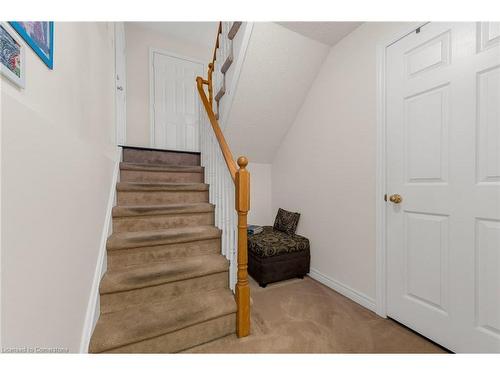 6-100 Beddoe Drive, Hamilton, ON - Indoor Photo Showing Other Room