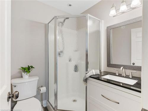 1414 Sandusk Road, Jarvis, ON - Indoor Photo Showing Bathroom