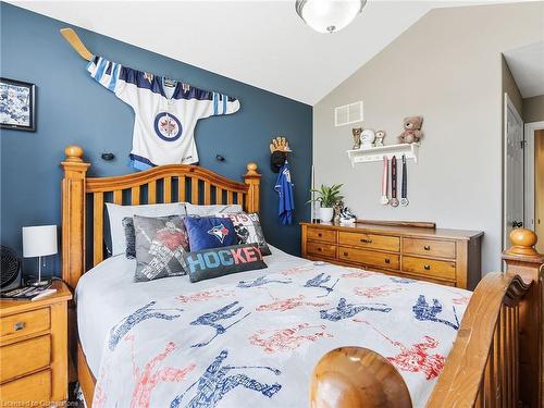 1414 Sandusk Road, Jarvis, ON - Indoor Photo Showing Bedroom