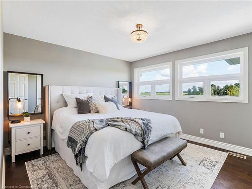 1414 Sandusk Road, Jarvis, ON - Indoor Photo Showing Bedroom