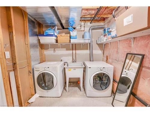 465 Carrie Avenue, Ridgeway, ON - Indoor Photo Showing Laundry Room