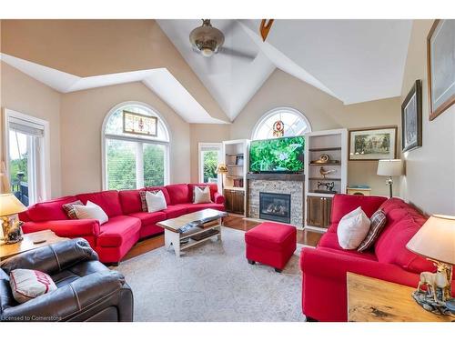 465 Carrie Avenue, Ridgeway, ON - Indoor Photo Showing Living Room With Fireplace