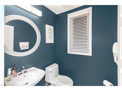 57 Larry Crescent, Caledonia, ON - Indoor Photo Showing Bathroom