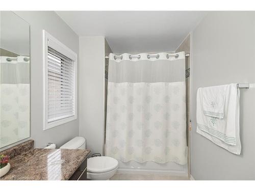 57 Larry Crescent, Caledonia, ON - Indoor Photo Showing Bathroom