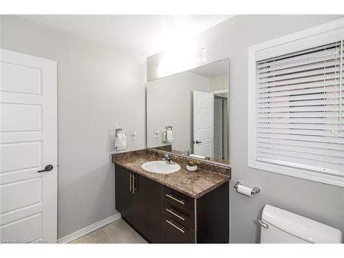 57 Larry Crescent, Caledonia, ON - Indoor Photo Showing Bathroom