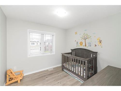 57 Larry Crescent, Caledonia, ON - Indoor Photo Showing Bedroom