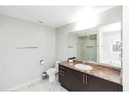 57 Larry Crescent, Caledonia, ON - Indoor Photo Showing Bathroom