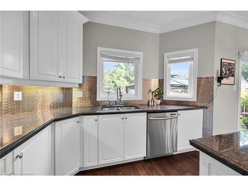 1151 Lockhart Road, Burlington, ON - Indoor Photo Showing Kitchen With Double Sink With Upgraded Kitchen