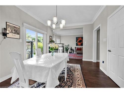 1151 Lockhart Road, Burlington, ON - Indoor Photo Showing Dining Room