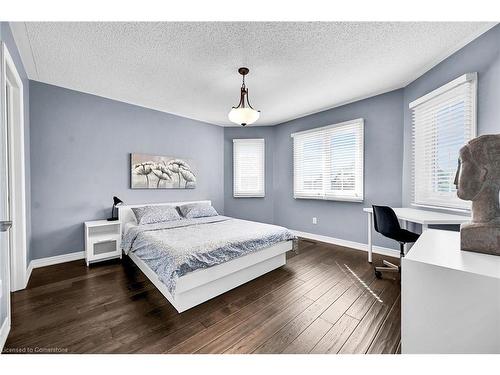 1151 Lockhart Road, Burlington, ON - Indoor Photo Showing Bedroom