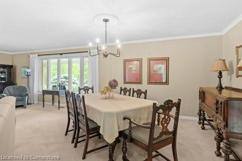 7385 Milburough Line, Milton, ON - Indoor Photo Showing Dining Room