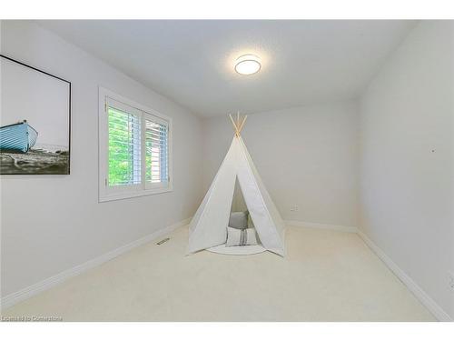 341 Acacia Court, Oakville, ON - Indoor Photo Showing Other Room