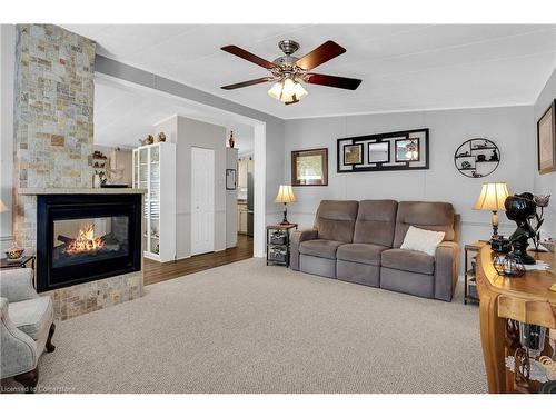 223-3033 Townline Road, Stevensville, ON - Indoor Photo Showing Living Room With Fireplace