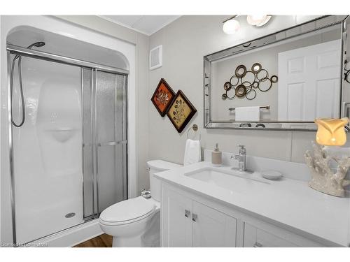 223-3033 Townline Road, Stevensville, ON - Indoor Photo Showing Bathroom