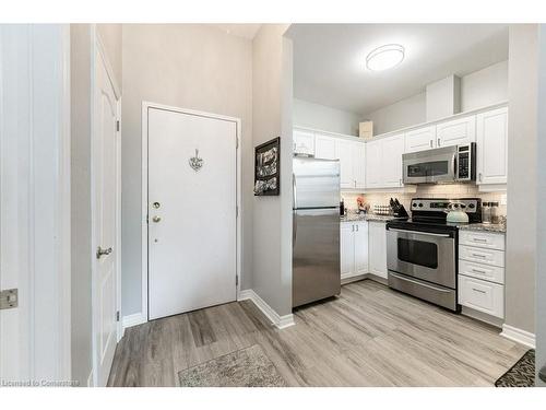 107-135 James Street S, Hamilton, ON - Indoor Photo Showing Kitchen