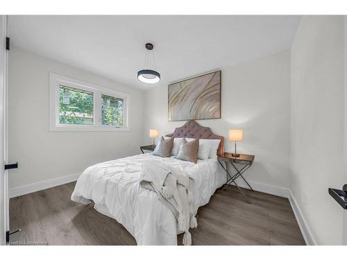 178 Seminole Road, Ancaster, ON - Indoor Photo Showing Bedroom