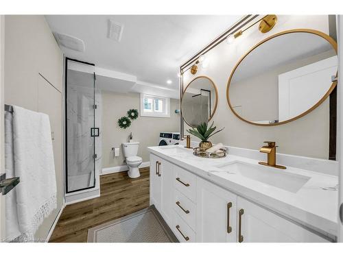 178 Seminole Road, Ancaster, ON - Indoor Photo Showing Bathroom