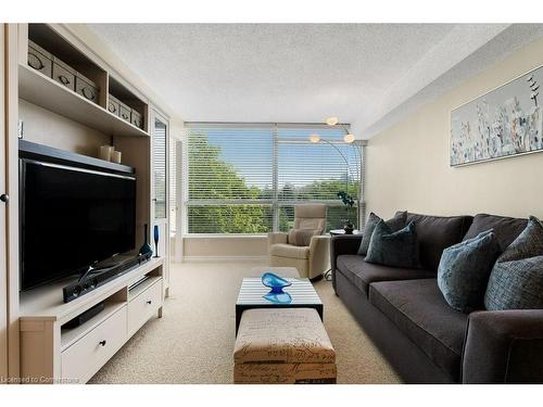 310-1276 Maple Crossing Boulevard, Burlington, ON 