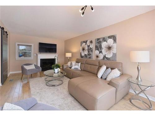 1217 Tavistock Drive, Burlington, ON - Indoor Photo Showing Living Room With Fireplace