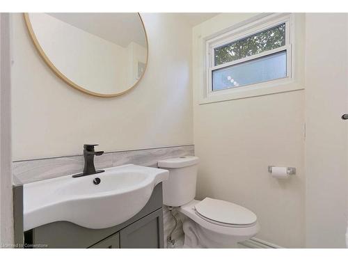 1217 Tavistock Drive, Burlington, ON - Indoor Photo Showing Bathroom