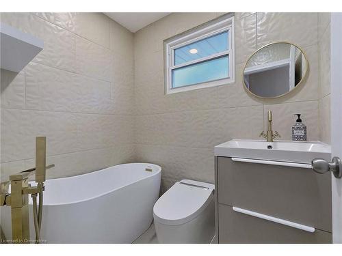 1217 Tavistock Drive, Burlington, ON - Indoor Photo Showing Bathroom