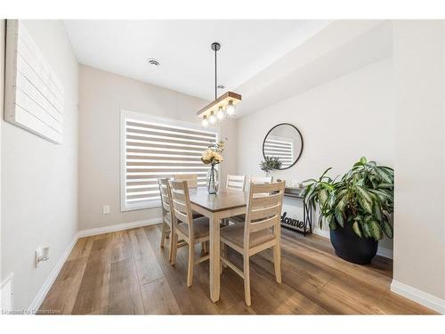 11-720 Grey Street, Brantford, ON - Indoor Photo Showing Dining Room