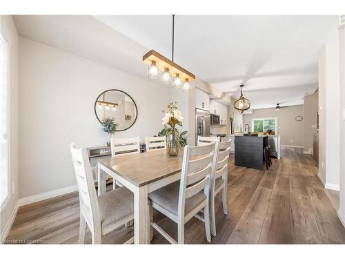 11-720 Grey Street, Brantford, ON - Indoor Photo Showing Dining Room