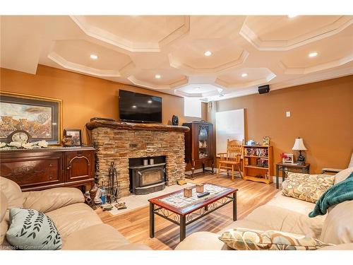 17182 Hwy 118, Haliburton, ON - Indoor Photo Showing Living Room With Fireplace