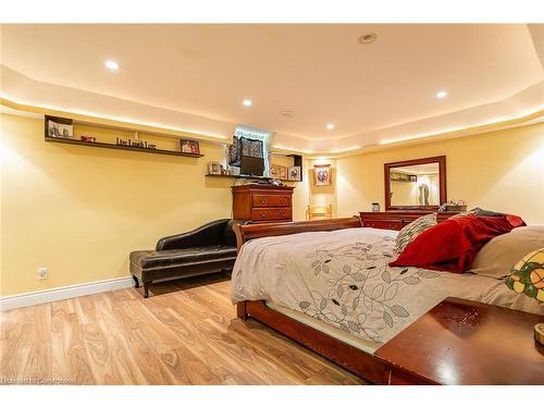 17182 Hwy 118, Haliburton, ON - Indoor Photo Showing Bedroom