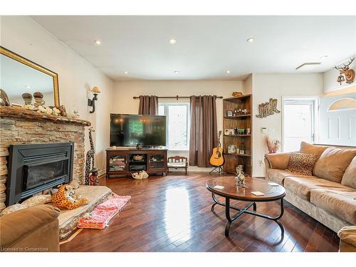 17182 Hwy 118, Haliburton, ON - Indoor Photo Showing Living Room With Fireplace