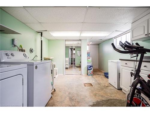 60 Cedar Crescent, New Dundee, ON - Indoor Photo Showing Laundry Room