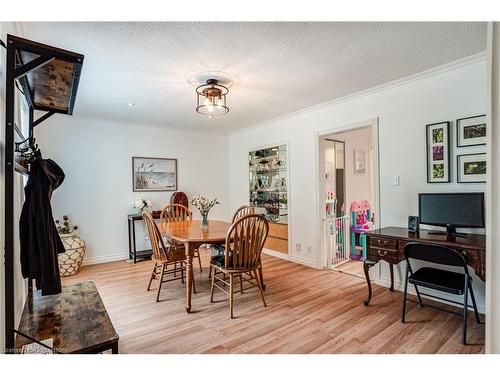 60 Cedar Crescent, New Dundee, ON - Indoor Photo Showing Dining Room