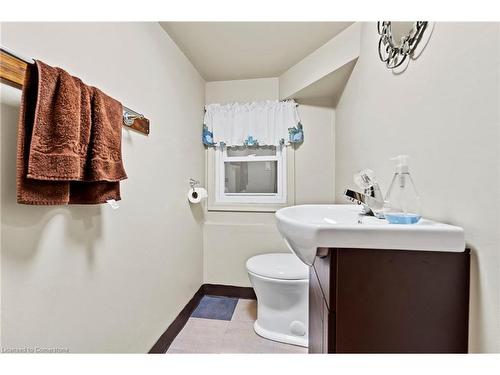 2859 Chippawa Road, Port Colborne, ON - Indoor Photo Showing Bathroom