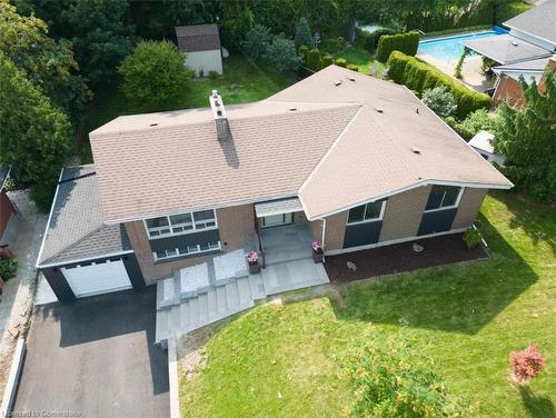 218 Memorial Drive, Brantford, ON - Outdoor