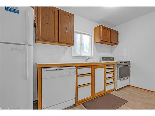 506 Alder Street W, Haldimand County, ON - Indoor Photo Showing Kitchen