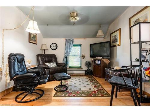 506 Alder Street W, Haldimand County, ON - Indoor Photo Showing Other Room