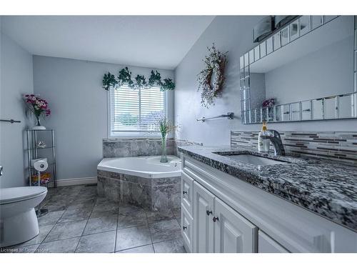 148 Mount Albion Road, Hamilton, ON - Indoor Photo Showing Bathroom