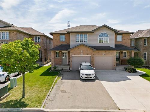 27 Jonathon Court, Hamilton, ON - Outdoor With Facade