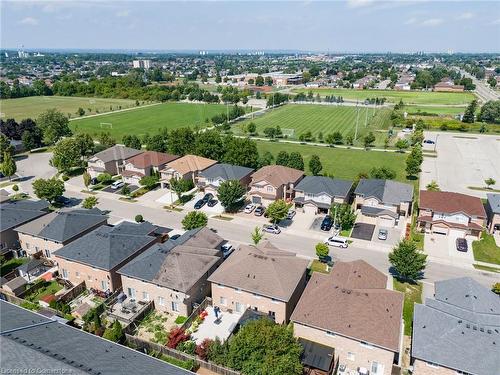 27 Jonathon Court, Hamilton, ON - Outdoor With View