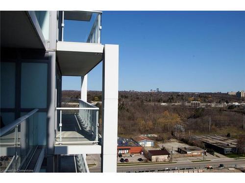 1405-55 Speers Road, Oakville, ON - Outdoor With Balcony