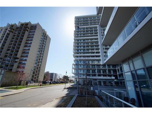 1405-55 Speers Road, Oakville, ON - Outdoor With Balcony With Facade