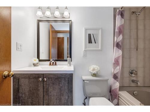 705-99 Donn Avenue, Stoney Creek, ON - Indoor Photo Showing Bathroom